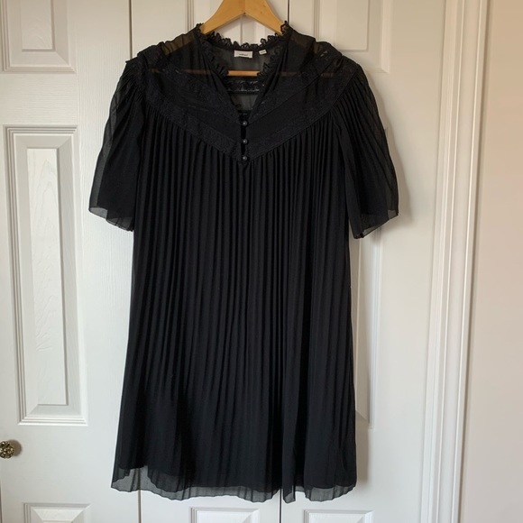 Rare Wilfred Aritizia chiffon pleated dress Sz S - Picture 1 of 2